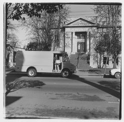 Keith Hotaling and the Library's delivery van outside the Carnegie Library, Healdsburg