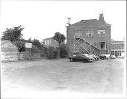 Back view of Petaluma, California City Hall, 1955