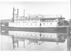 Paddle wheel steamers, 1925