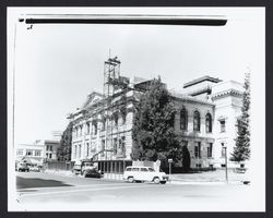 View of the scaffolding on the Exchange Avenue side of the Sonoma County Courthouse