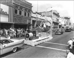 Petaluma Cooperative Creamery Float "Century of Progress" in the Sonoma-Marin Fourth District Fair parade