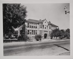 Luther Burbank School