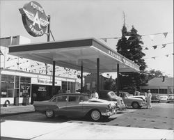 Dillingham Flying A Service Station, Petaluma, California, 1958