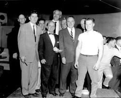 Men at World Wristwrestling competition