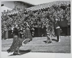 Spanish dancing at the Valley of the Moon Vintage Festival