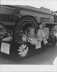 Rainbow Girls' float Sonoma-Marin Fair parade, July 13, 1955