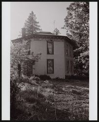 Silas Martin Octagon House at 3925 Spring Hill Road, Two Rock, California, 1970