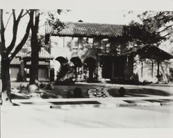 Tomasini home, 625 D Street, Petaluma, California, about 1930