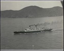 Ship steaming out of San Francisco Bay, 1920s