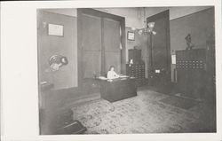 Women at their desks in the offices of Lippitt and Lippitt