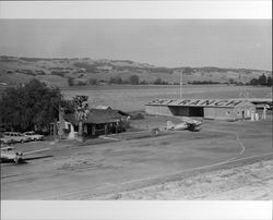 Airplanes at Sky Ranch airport in Petaluma, California, 1979