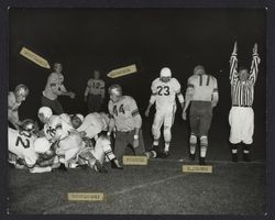 Petaluma Leghorns beat Castlemont Cavaliers 25-12, Petaluma, California, Sept. 30, 1950