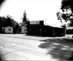 La Cucaracha Bar, Windsor, California, about 1989