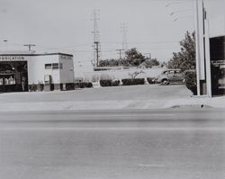 Driveway entry to a car service garage, Petaluma, California, 1957