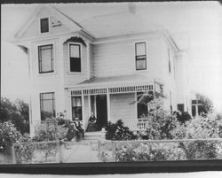 Unidentified Queen Anne style house