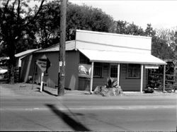 Country Craft store, Windsor, California, about 1989