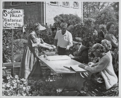 Sonoma Valley Historical Society at the Valley of the Moon Vintage Festival