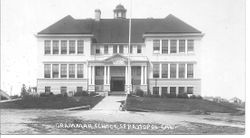 Sebastopol Grammar School on Bodega Avenue, about 1890