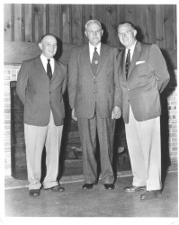 Oscar A. Hallberg at the PAI (Pacific Apple Industry) directors meeting at New York, 1956