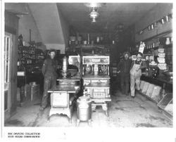 Finnell Hardin Hardware Store in Sebastopol, about 1904 or 1905