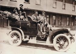 First taxi in Sebastopol, Winton Auto, 1910