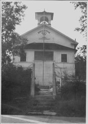 Eucalyptus School in Hessel established in 1909