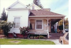 Circa 1904 Queen Anne house at 440 South Main Street, Sebastopol, California, 1992