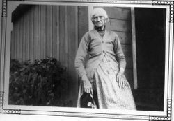 Mrs. Harriet Adelia Sebring Allen at about 85 years old at Bodega Bay, about 1930