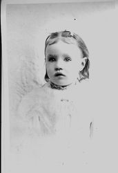 Gladys Crabtree Narron Berry, daughter of Nancy E. Sullivan and A.H. Crabtree and granddaughter of Isaac and Polly Sullivan, mother of Harold Narron