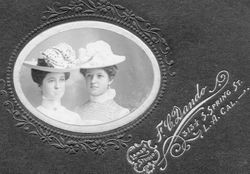 Oval portrait of Edna and Nora Elfman, family friends of the Allen family, about 1908