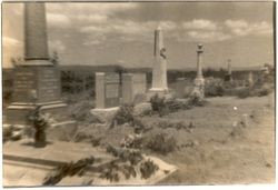 Barnes family plot in Pleasant Hill Cemetery, Pioneer section