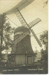 1912 Gravenstein Apple Show display of windmill made of whole and dried apples