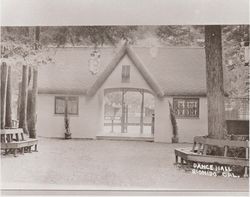 Entrance to the Rio Nido Dance Hall building