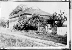 Unidentified house, 1930s