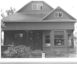 1905 Queen Anne house in the Calder Addition, at 7127 Calder Avenue, Sebastopol, California, 1993