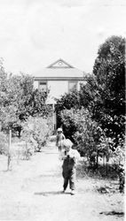 Vernon and Blanche Riddel, about 1908