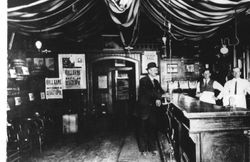 Joe Thomas' Buckhorn Saloon, Sebastopol, 1902