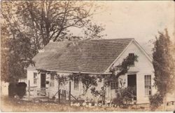 West Sonoma County home, late 1890s or early 1900s