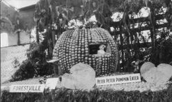 Gravenstein Apple Show display featuring a pumpkin made of apples