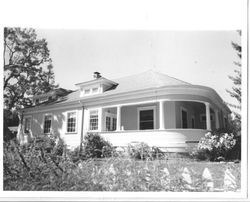 Huntley House at 7925 Washington Avenue, Sebastopol, California, 1993