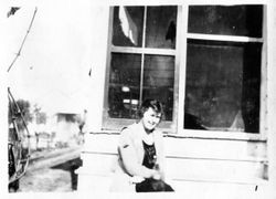 Alice Riddell, granddaughter of Otis and Harriet Allen, about 1919