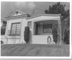 Circa 1905 Queen Anne/Bungalow in the Morris Addition Block A, at 7224 Bodega Avenue, Sebastopol, California, 1993