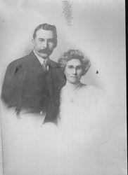 George and Lillian Osborn, about 1910-20's