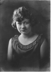 Bunni Cornelia Myers as a teenager, about 1920
