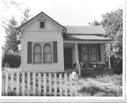 1880 Queen Anne cottage house in the Parquet Addition, at 430 Parquet Street, Sebastopol, California, 1993