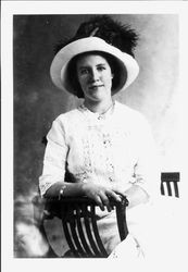 Ladys Crabtree Narron Berry, daughter of Nancy E. Sullivan and A.H. Crabtree and granddaughter of Isaac W. and Polly Sullivan, mother of Harold Narron