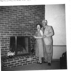 Bunni and George Streckfus in their Pinecrest home in Sebastopol, 1950s