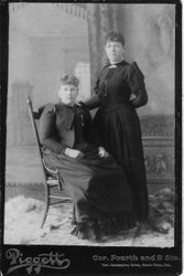 Nancy Eleanor Sullivan Crabtree and her cousin Dora Crowe Lanson, 1880s