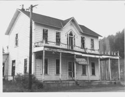 Old Freestone Hotel at 306 Bohemian Highway, Freestone, 1959