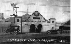 Gravenstein Apple Show entrance on Main Street in 1915